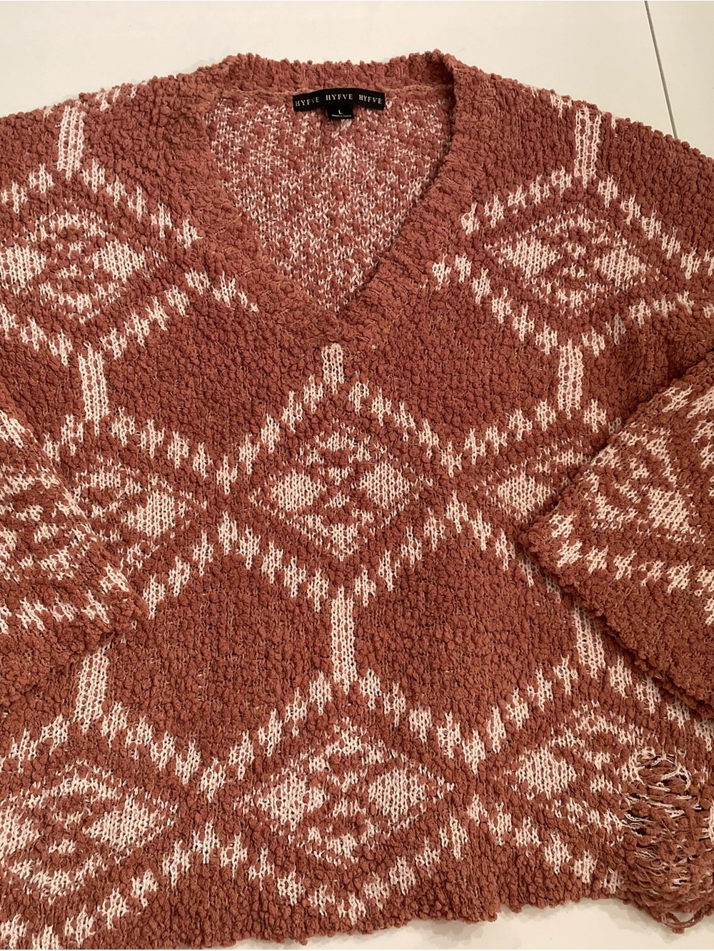 HYFVE Rose-Tan Patterned V-Neck Sweater